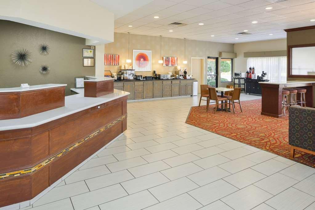 Americas Best Value Inn & Suites Bastrop Beltér fotó