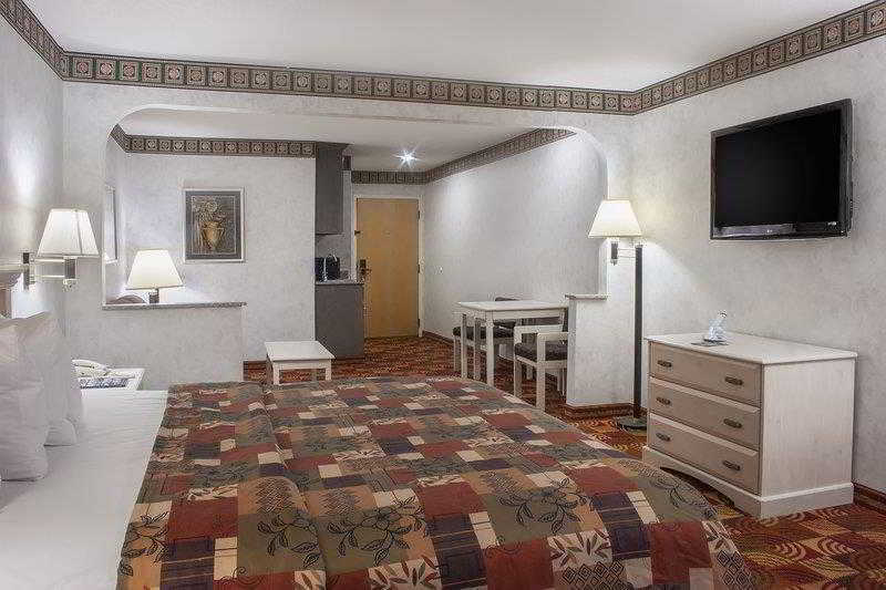 Americas Best Value Inn & Suites Bastrop Kültér fotó