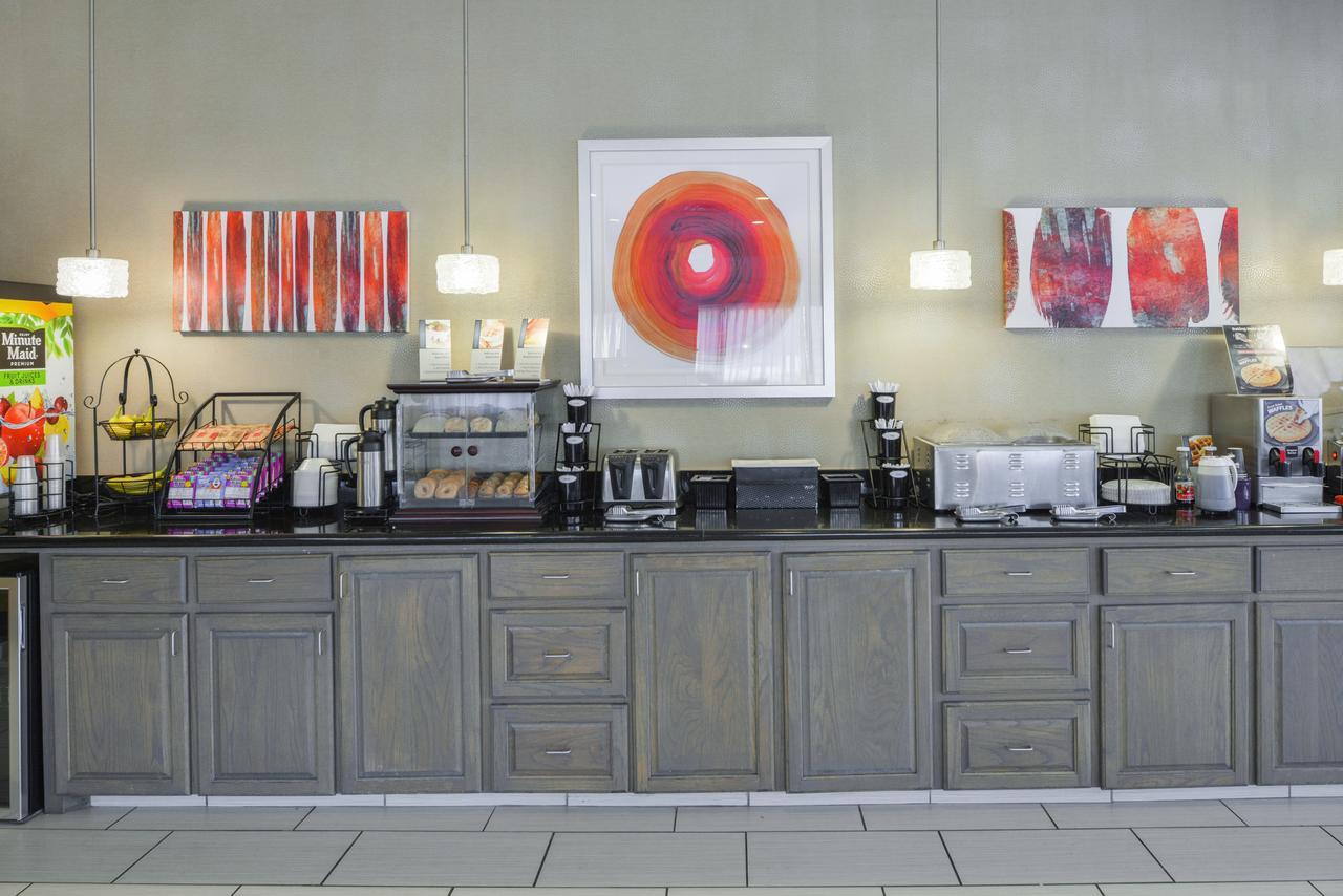 Americas Best Value Inn & Suites Bastrop Kültér fotó