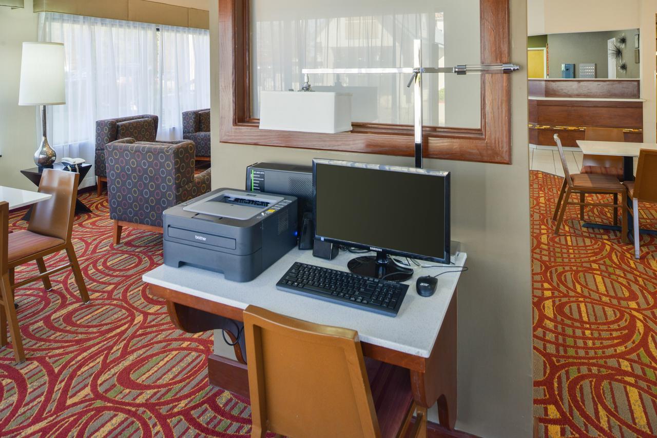 Americas Best Value Inn & Suites Bastrop Kültér fotó