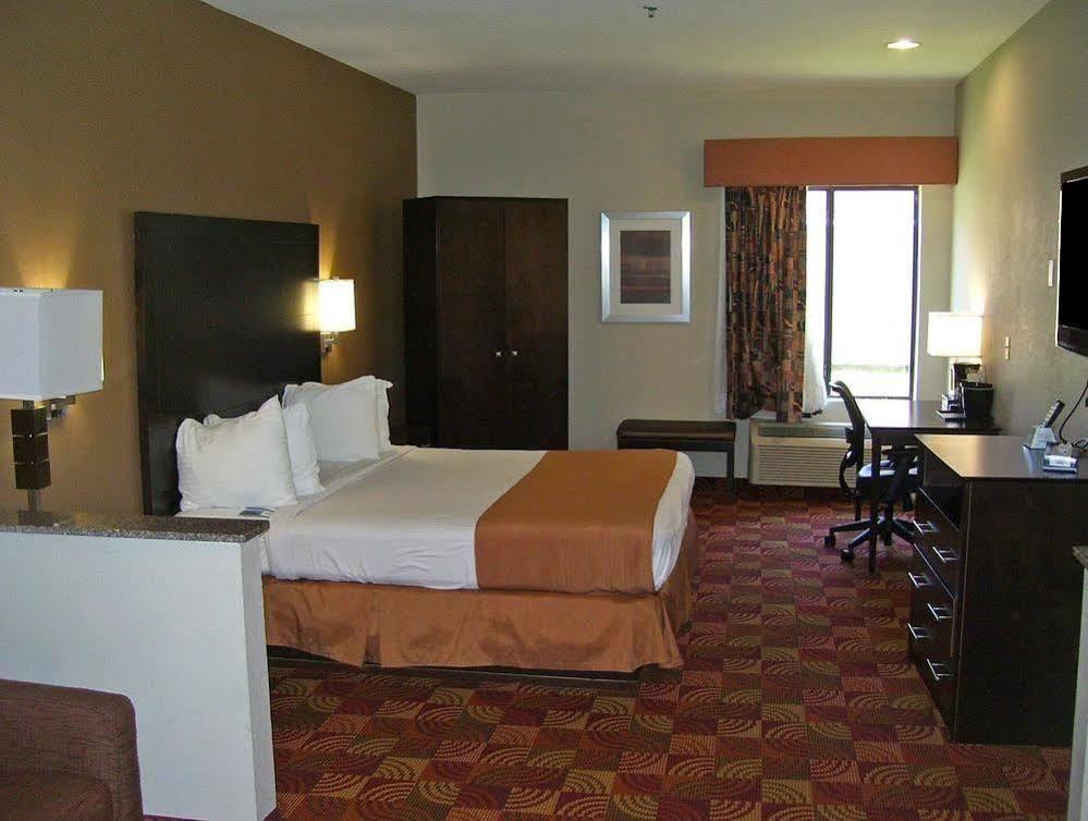 Americas Best Value Inn & Suites Bastrop Kültér fotó