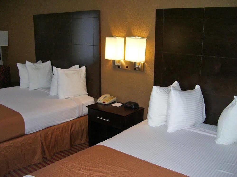 Americas Best Value Inn & Suites Bastrop Kültér fotó