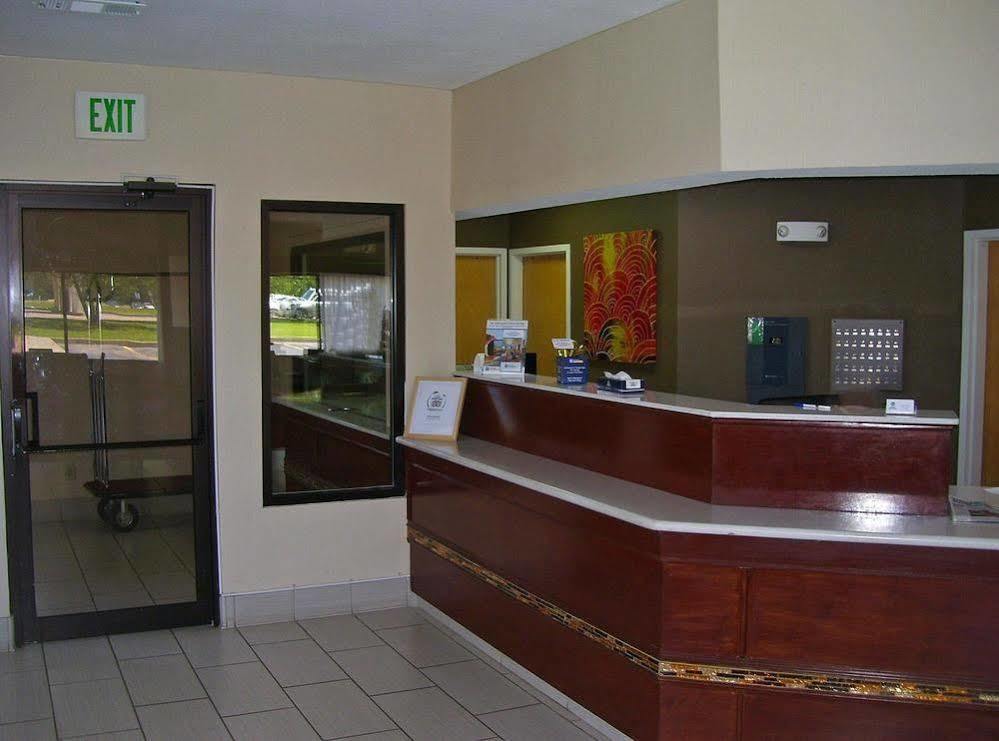 Americas Best Value Inn & Suites Bastrop Kültér fotó